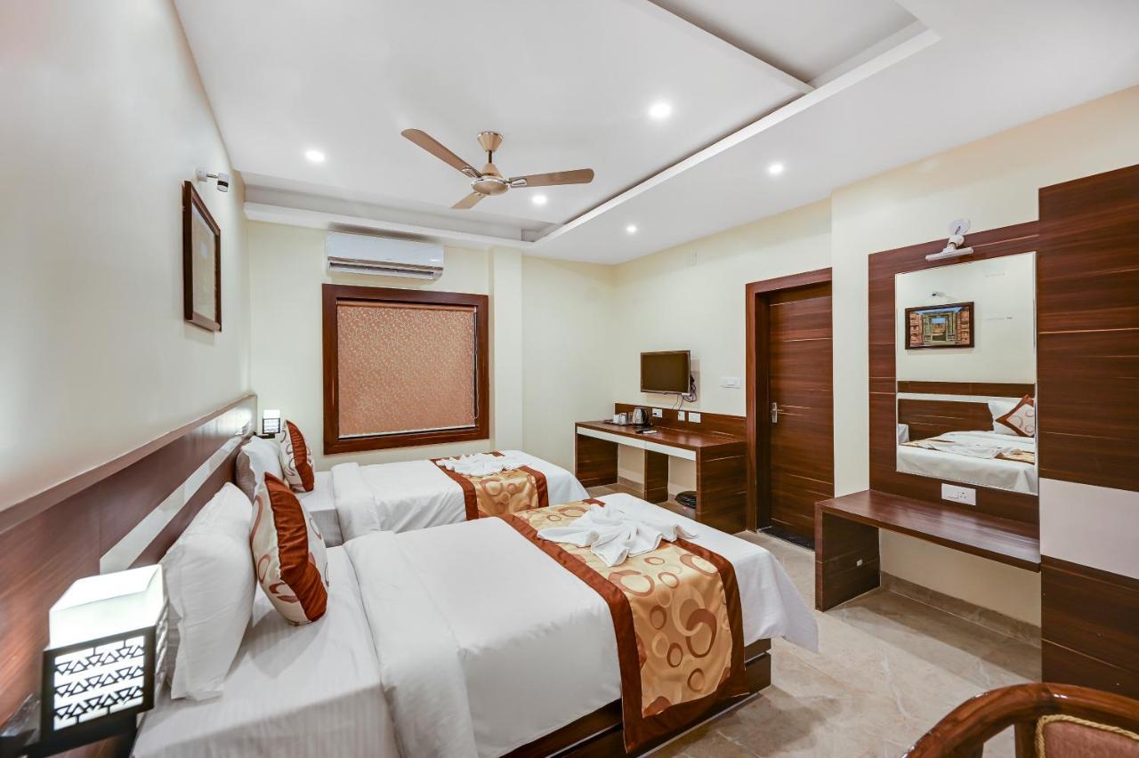 Hotel Sj Pride Bhubaneswar Exterior foto