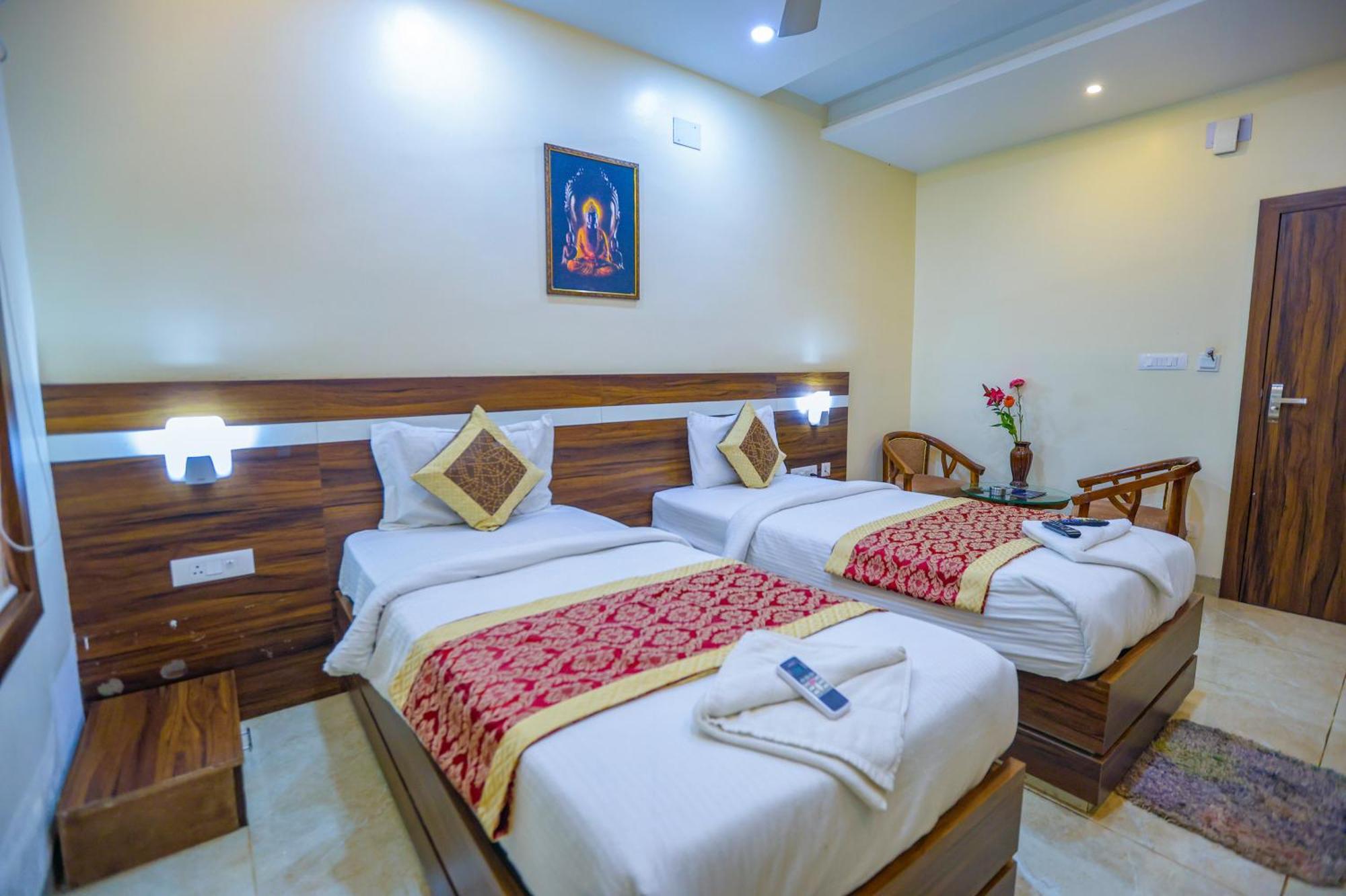 Hotel Sj Pride Bhubaneswar Exterior foto