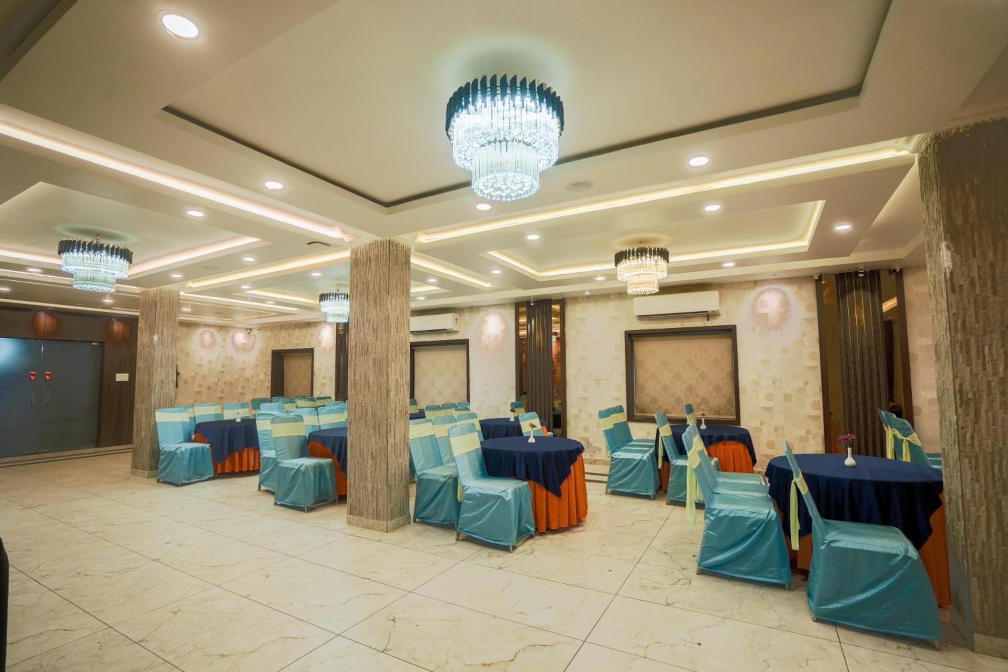 Hotel Sj Pride Bhubaneswar Exterior foto