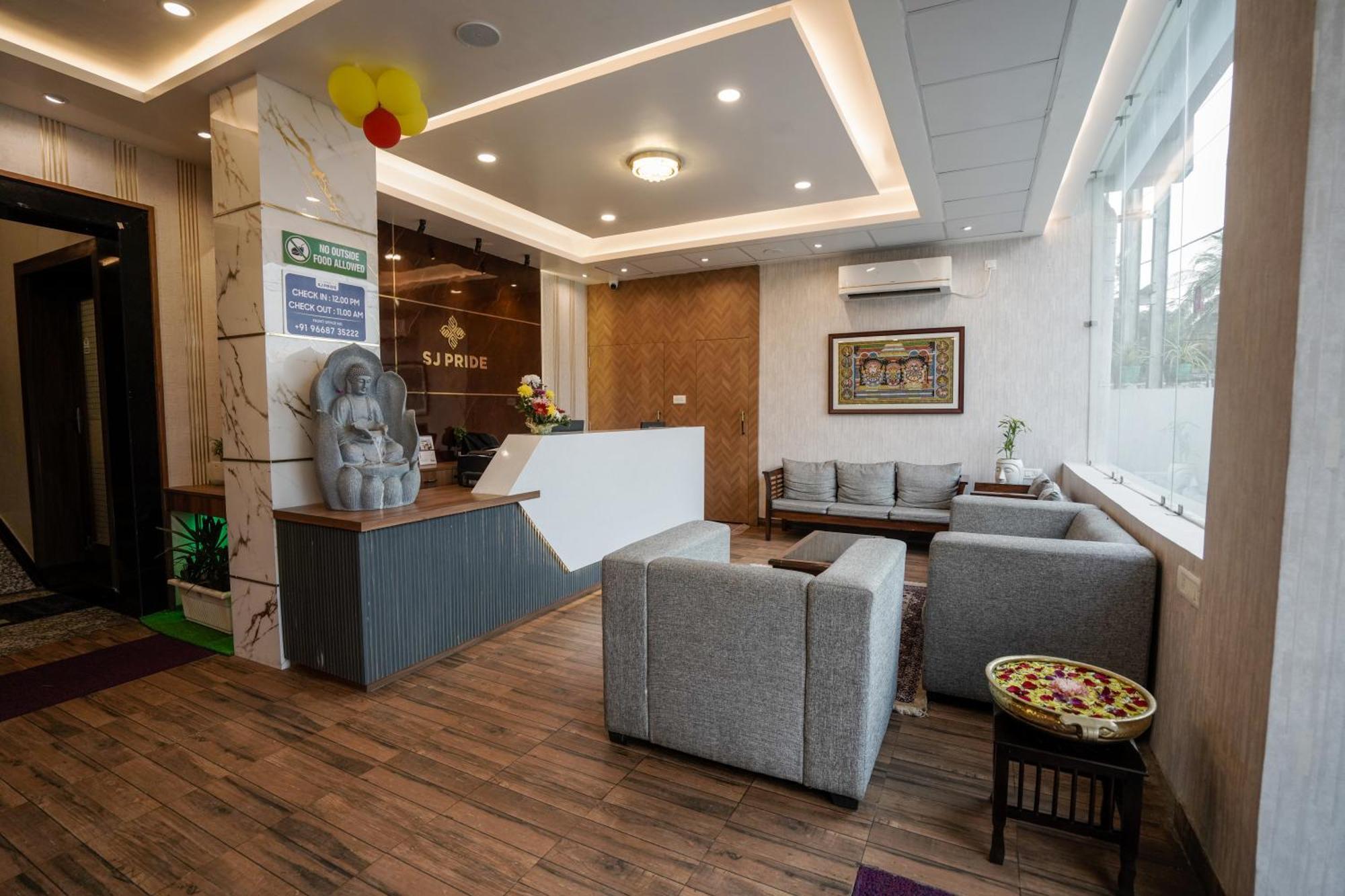 Hotel Sj Pride Bhubaneswar Exterior foto
